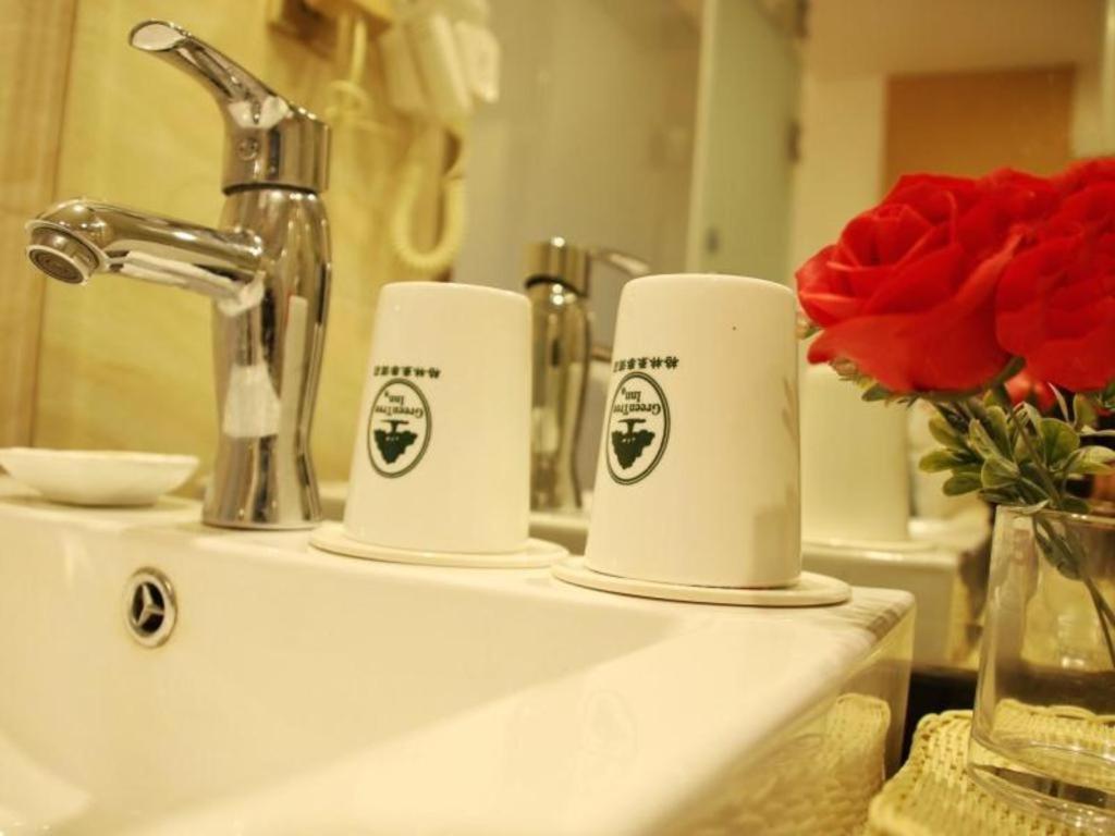Greentree Inn Zhejiang Ningbo South Railway Station Express Hotel Zewnętrze zdjęcie
