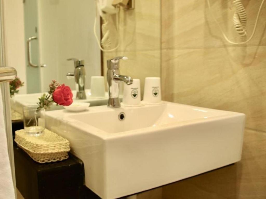 Greentree Inn Zhejiang Ningbo South Railway Station Express Hotel Zewnętrze zdjęcie